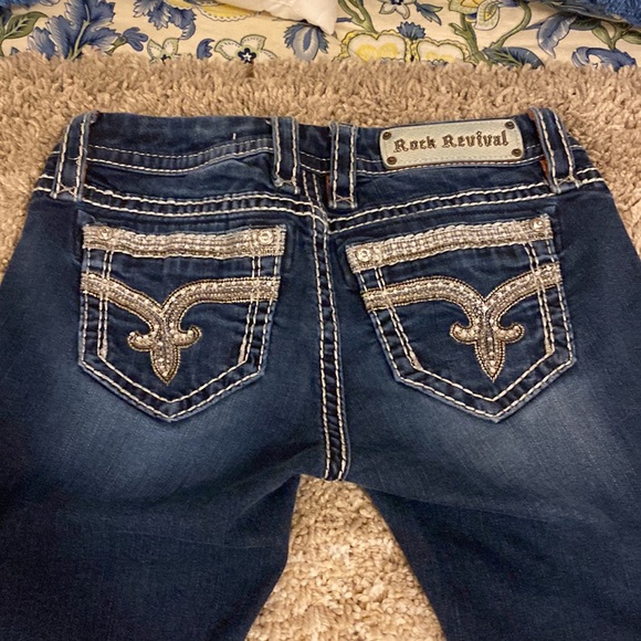 Rock RevivalJeans Sz 26 Blue Distressed Whisper New w/out Tags - Picture 7 of 14